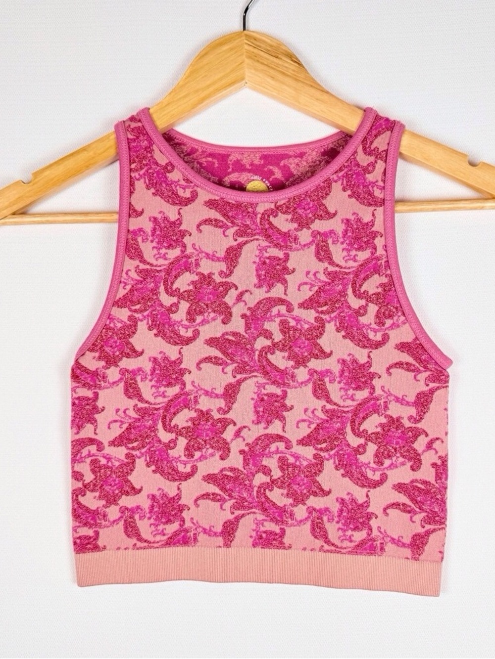 Pink Floral Pattern Cropped Tank Top - Women's